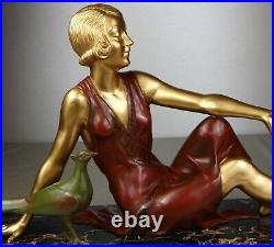 1920/1930 A Godard Grande Belle Statue Sculpture Art Deco Femme Elegante Faisans