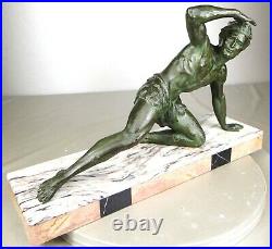 1920/1930 J. De Roncourt Statue Sculpture Art Deco Athlete Nu Homme Le Guetteur