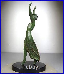1920/1930 Ugo Cipriani Spb Statue Sculpture Ep. Art Deco Femme Danseuse Marchant