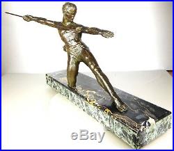 1920 M Decoux Gr Rare Statue Sculpture Art Deco Cubisme Bronze Chasseur Homme Nu