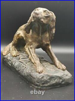 Ancien bronze art déco chien de chasse bassé labrador signé dlg de BARYE