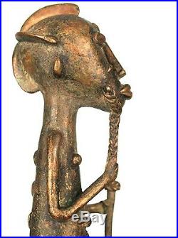 Art Africain Figurine de Dignitaire Baoulé en Bronze Détails Extra 19 Cms