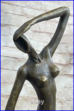 Art Bronze Statue Abstrait Armoire Fonte Femelle Sculpture Art Moderne