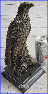 Art Déco Sculpture Assis Aigle Falcon Hawk Bronze Statue Figurine Cadeau
