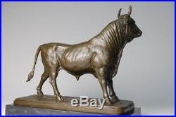 Art animalier, taureau de I. Bonheur- bronze de grande taille