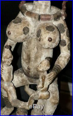 Art-populaire Africain. Grande & Puissante Sculpture Igbo Maternité Du Nigeria