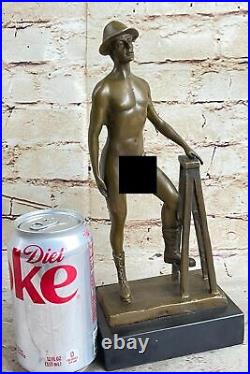 Bronze Sculpture Gay Art Chair Mâle Statue Signée Figurine Cowboy Travail Modèle