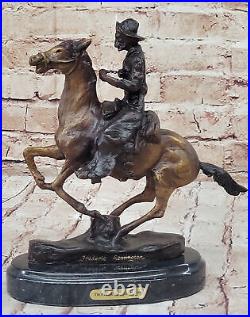 De Collection Art Bronze Sculpture Rodeo Signée Remington Ouest Cowboy Statue