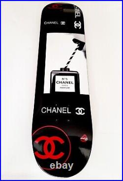 Delph@IN-Skateboard-Planche-Sculpture-Chanel-LV-Gucci-Pop Art-(Warhol-Haring)
