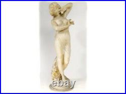 Grande sculpture albâtre femme nue nymphe Vénus fleurs Art Nouveau XIXème