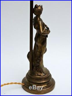 Lampe Statue en régule patiné bronze Auguste Moreau Art Nouveau