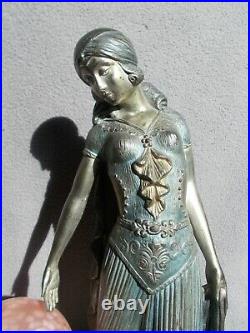 Lampe art deco VANDEVOORDE danseuse gitane sculpture femme statue lamp veilleuse