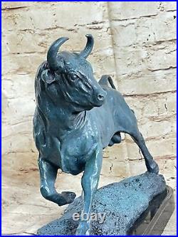 Majestic Bronze Art Sculpture Statue Vache Classique Taureau Signé Lecoutier