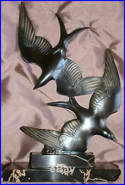 Oiseaux art déco en métal argenté socle marbre portor (fissure) Sculpteur M FONT