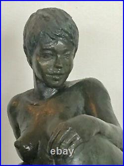 Paula Statue Sculpture terre cuite Art du Nu couleur bronze vert H/28, L/31, P/21