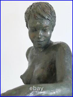 Paula Statue Sculpture terre cuite Art du Nu couleur bronze vert H/28, L/31, P/21
