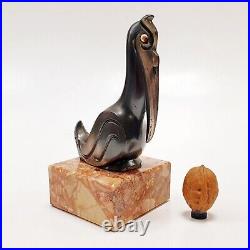 Rare Sculpture Statue Animalière Oiseau Pelican Signé MART Art Déco