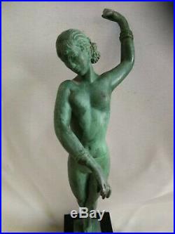 Raymonde GUERBE (1894-1995), Joli sculpture, Art Déco, danseuse en étain, Signée
