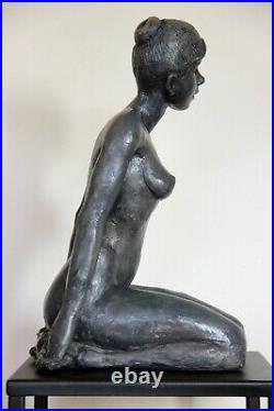 Rose Statue Nu Sculpture terre cuite Art du Nu Design couleur bronze 36/15/25cm