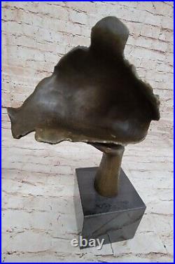 Salvador Dali Art Moderne au Repos Fille Bronze Buste Statue Sculpture Figurine