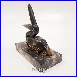 Sculpture Statue Animalière Oiseau Pelican Signé M. Bertin Art Déco Bronze