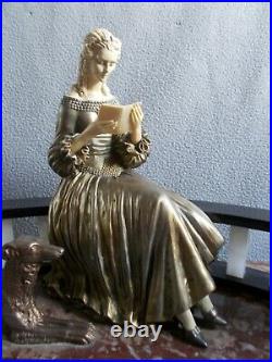 Sculpture art deco R. LULLIER statue femme élégante au chien levrier statuette