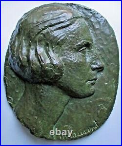 Sculpture bas relief Femme Bronze par Cousinet Art Déco Cire perdue Valsuani