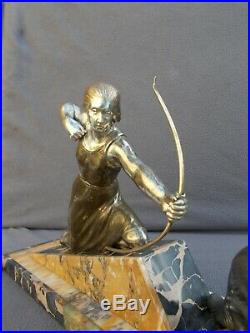 Sculpture femme & levrier art deco vintage spelter statue figural woman & barzoi
