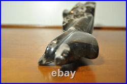 Sculpture statue art contemporain femme en marbre noir veiné blanc signé AGATE