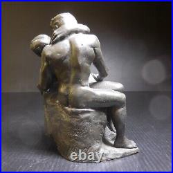 Sculpture statue bronze reproduction Le Baiser Rodin vintage art France N7817