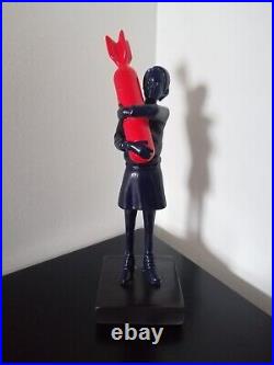 Sculpture, statue, résine, femme, bombe, pop art, moderne, banksy, bleu, rouge