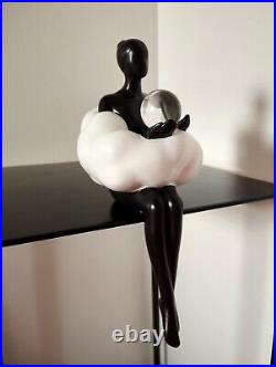 Sculpture, statue, résine, femme, sphère, pop art, moderne, noir, blanc