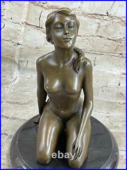 Signée Bronze Femme Assis Statue Sculpture Moderne Abstrait Art Figurine Chair