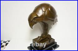Statue Aigle Oiseau Animalier Style Art Deco Style Art Nouveau Bronze massif Sig