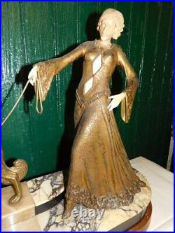 Statue Femme Aux Levriers Art Deco 1930 Georges Gori De 53 CM De Haut