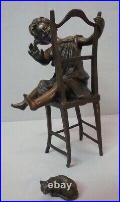 Statue Sculpture Chat Fille Chaise Style Art Deco Style Art Nouveau Bronze massi
