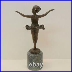 Statue Sculpture Danseuse Style Art Deco Style Art Nouveau Bronze massif Signe