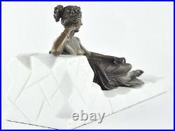 Statue Sculpture Demoiselle Sexy Style Art Deco Bronze massif Signe