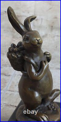 Statue Sculpture Lapin Lièvre Faune Art Déco Style Art Nouveau Style Bronze