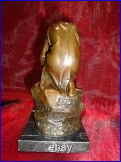 Statue Sculpture Nue Demoiselle Style Art Deco Style Art Nouveau Bronze massif S