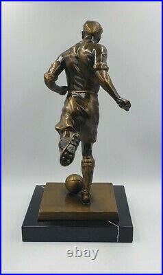 Statue sculpture footballeur Bronze regule font d art marbre