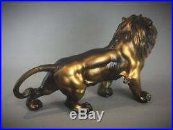 Statuette animalière Sculpture dun Lion rugissan Art Deco 55 cm 3 kg